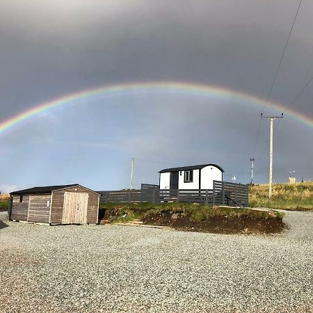 The Shepherds Hut Villa Lonmore Exterior foto